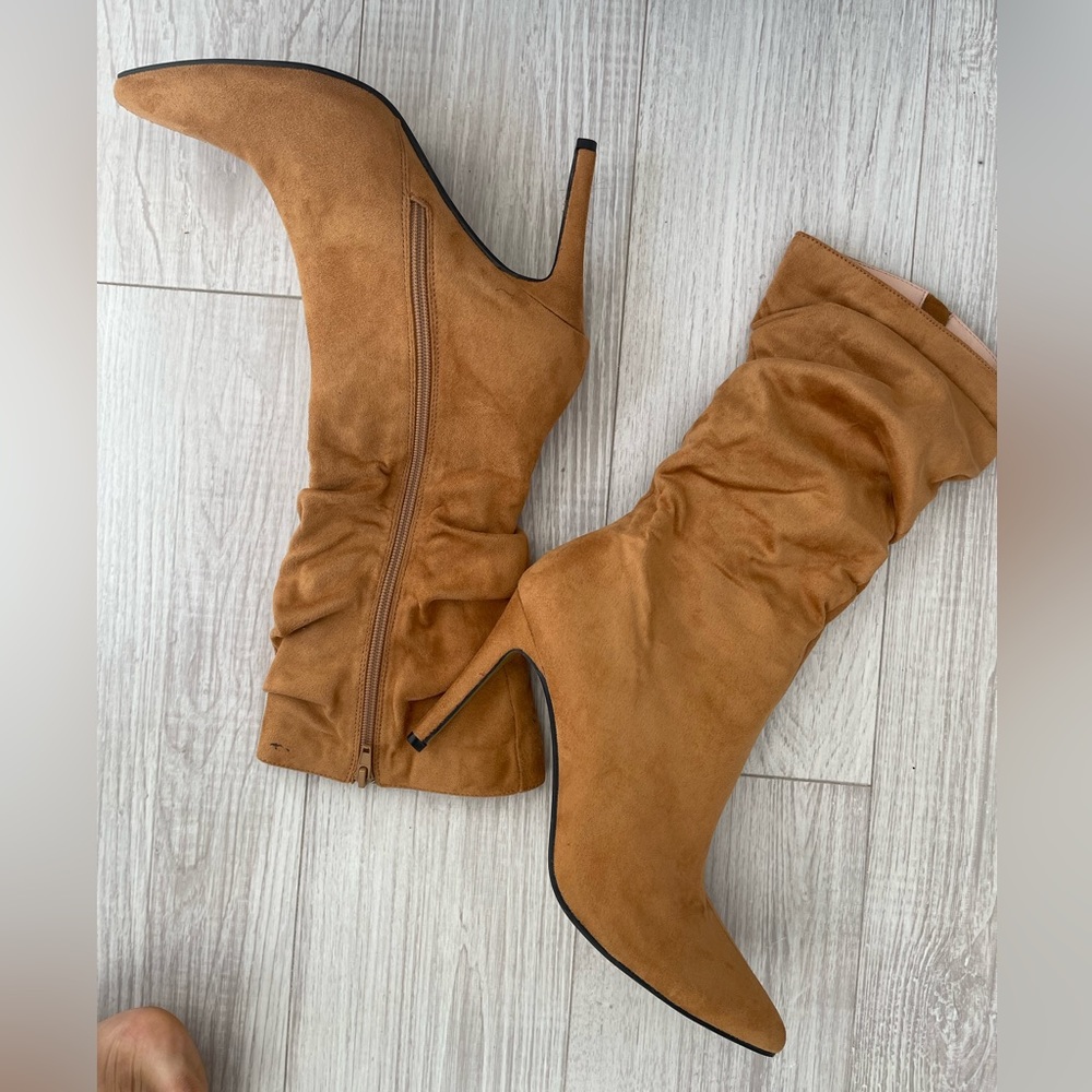 Suede Boots in tan color. Brand new & Never used!